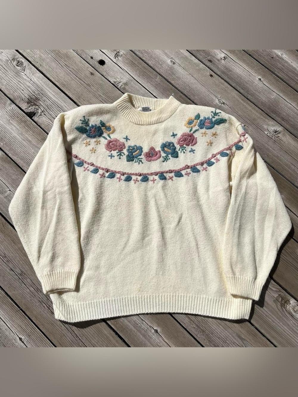Alfred Dunner vintage ivory/multi floral embroidered mock neck sweater